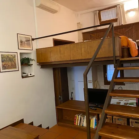 Porta Borsari Astori Apartman