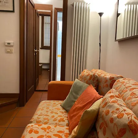 Porta Borsari Astori Apartment *