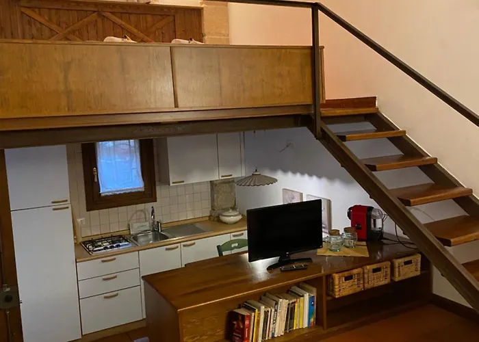 Porta Borsari Astori ורונה