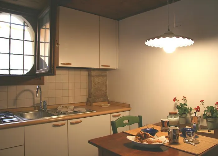 Porta Borsari Astori * ורונה